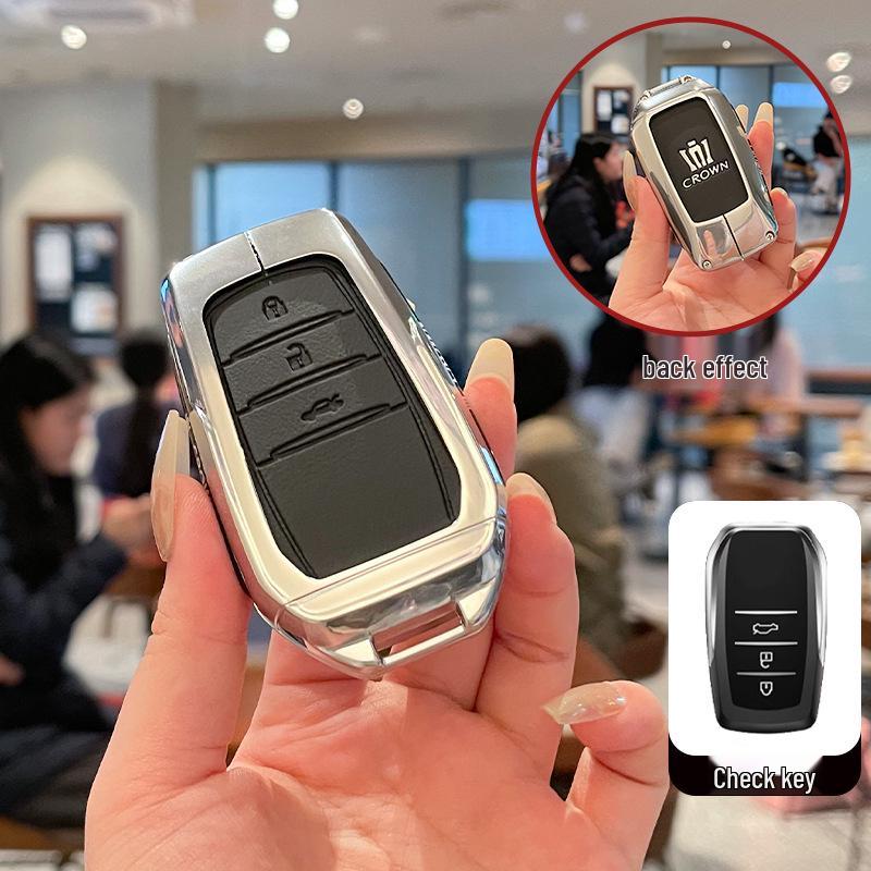Premium Metal & Leather Key Case for 14th Gen Toyota Crown