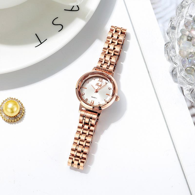 Small Plate Fashion Temperament Steel Belt Watch Women S Trend Gypsy Waterproof Quartz Watch