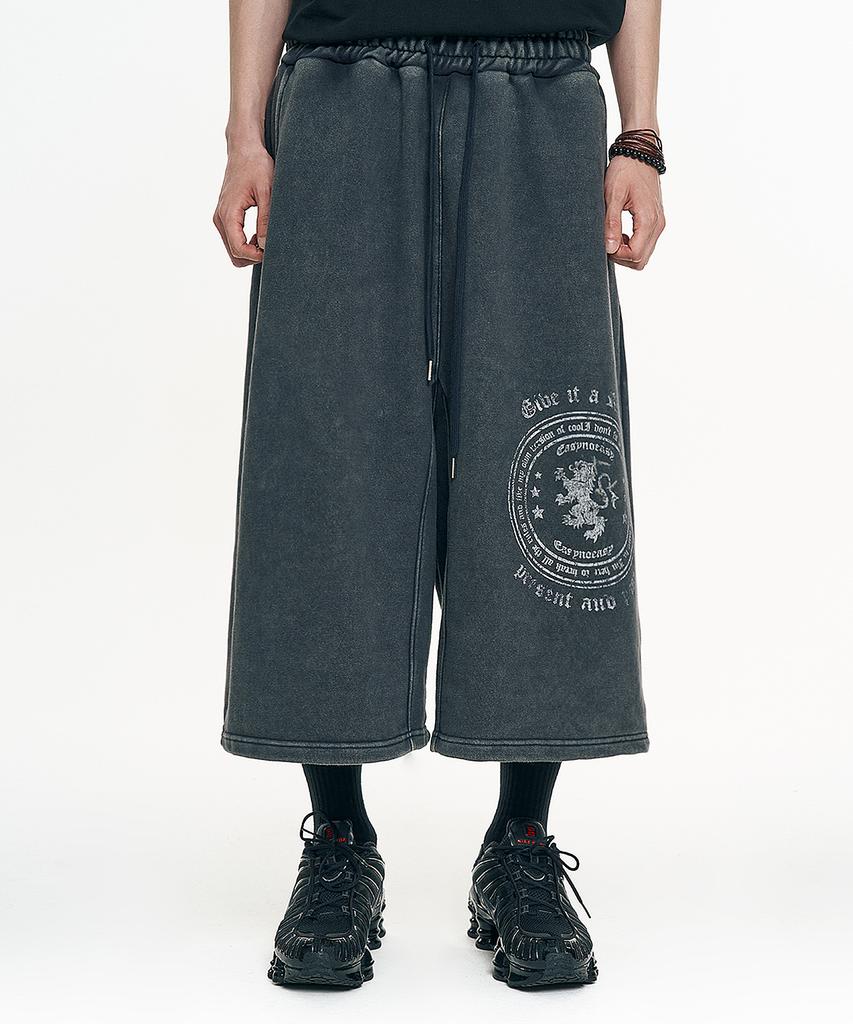 EASY NO EASY Big Emblem Bermuda Sweatpants - Navy