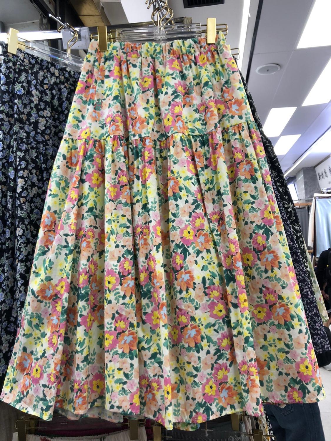 

Юбка с рисунком в виде пасторальных роз, литературный цветочный принт, юбка средней и длинной длины, эластичная юбка с высокой талией, сращивание, большой маятниковый зонт one size fits all