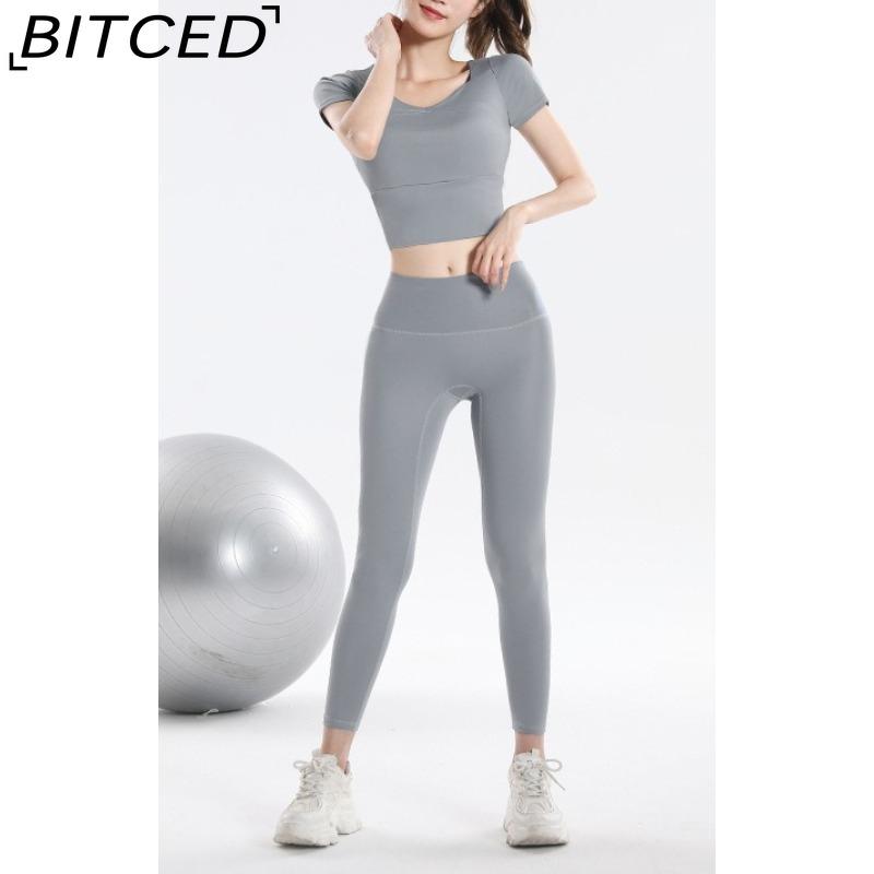 BITCED Women's Quick-Dry Short-Sleeve Sports Top with Built-in Bra, Plus Size Yoga Wear, Morning Run Fitness Set for Summer and Fall