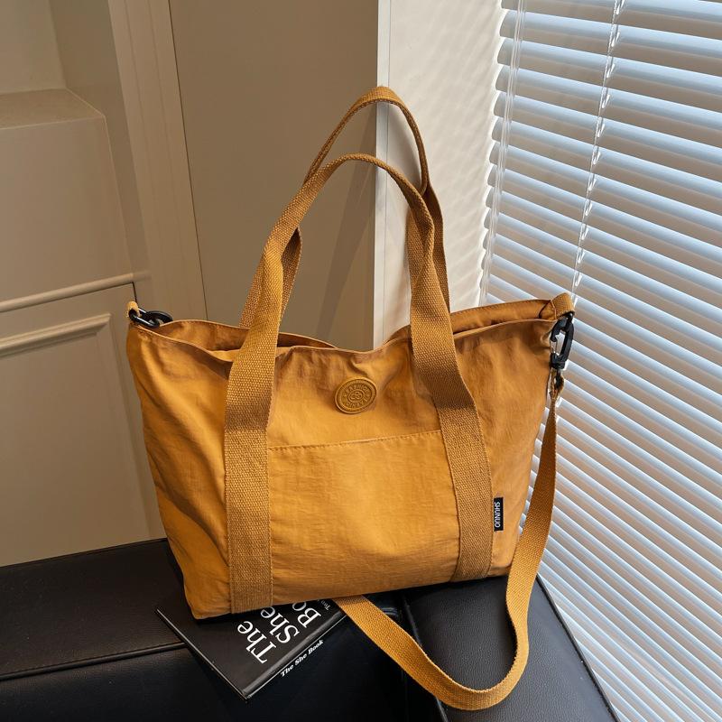 

Large-capacity bags Women s spring and summer versatile new messenger bags Cloth bags Leisure students class tote bags