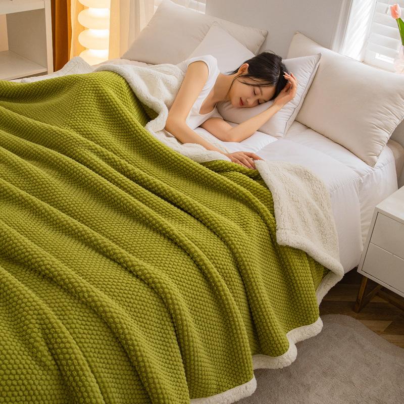 Thick Lambswool Solid Color Blanket Warm Skin-Friendly Office Nap Sofa Blankets Simple Autumn and Winter Colorfast Home Textile