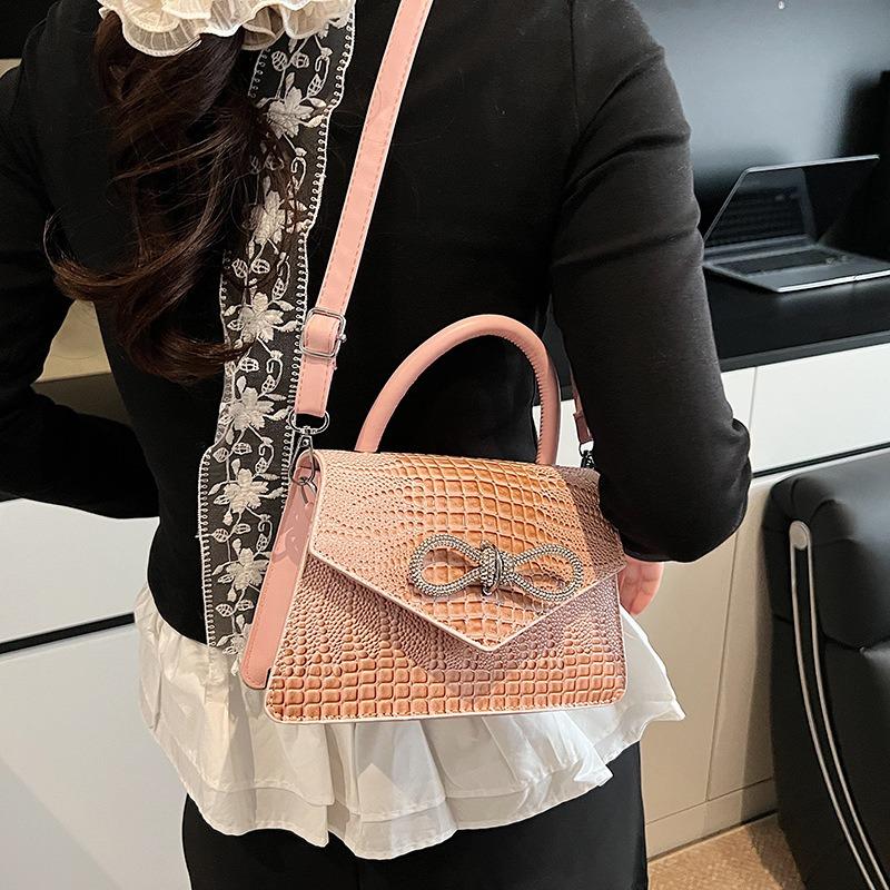 Gentle fashion simple temperament handbag summer new versatile shoulder messenger bag small square bag women