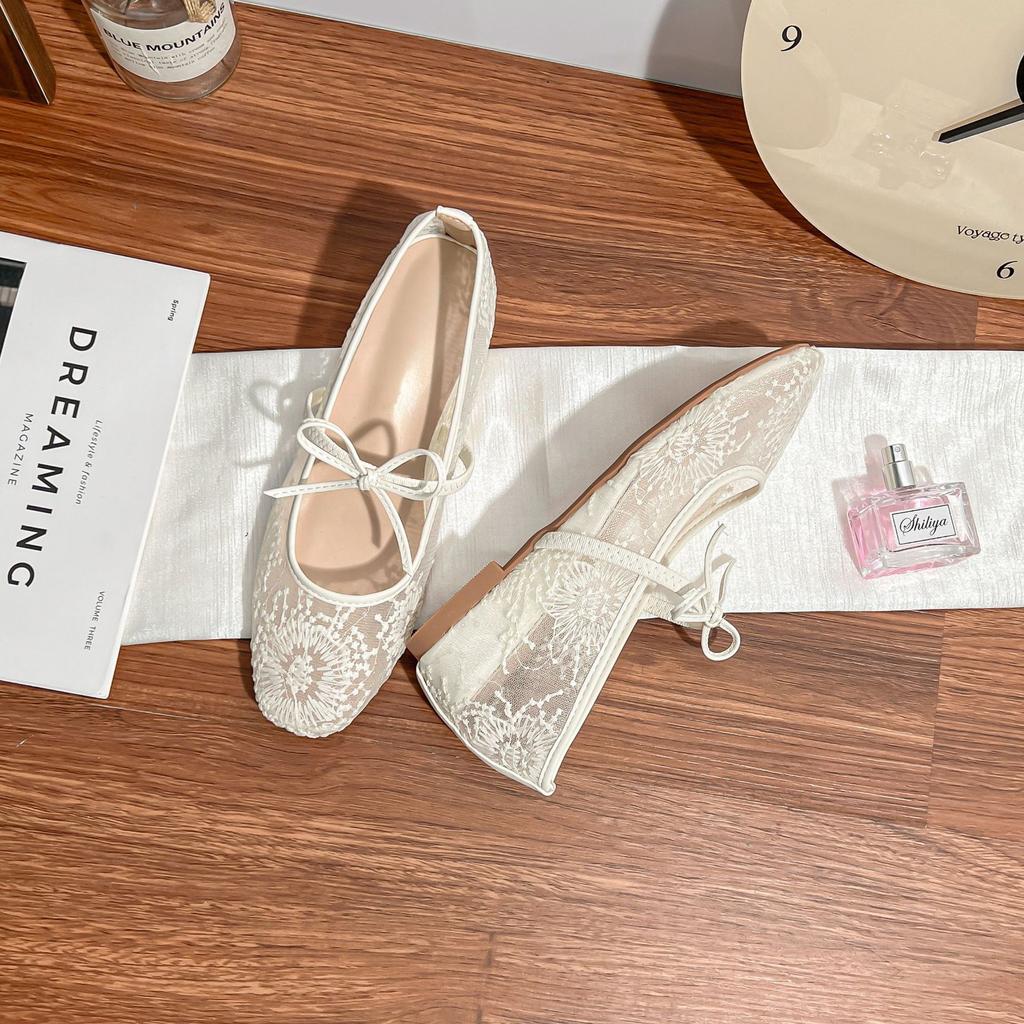 Summer new flat-soled single shoes women's 2025 temperament ballet style mesh women's shoes wear high-end soft-soled casual shoes