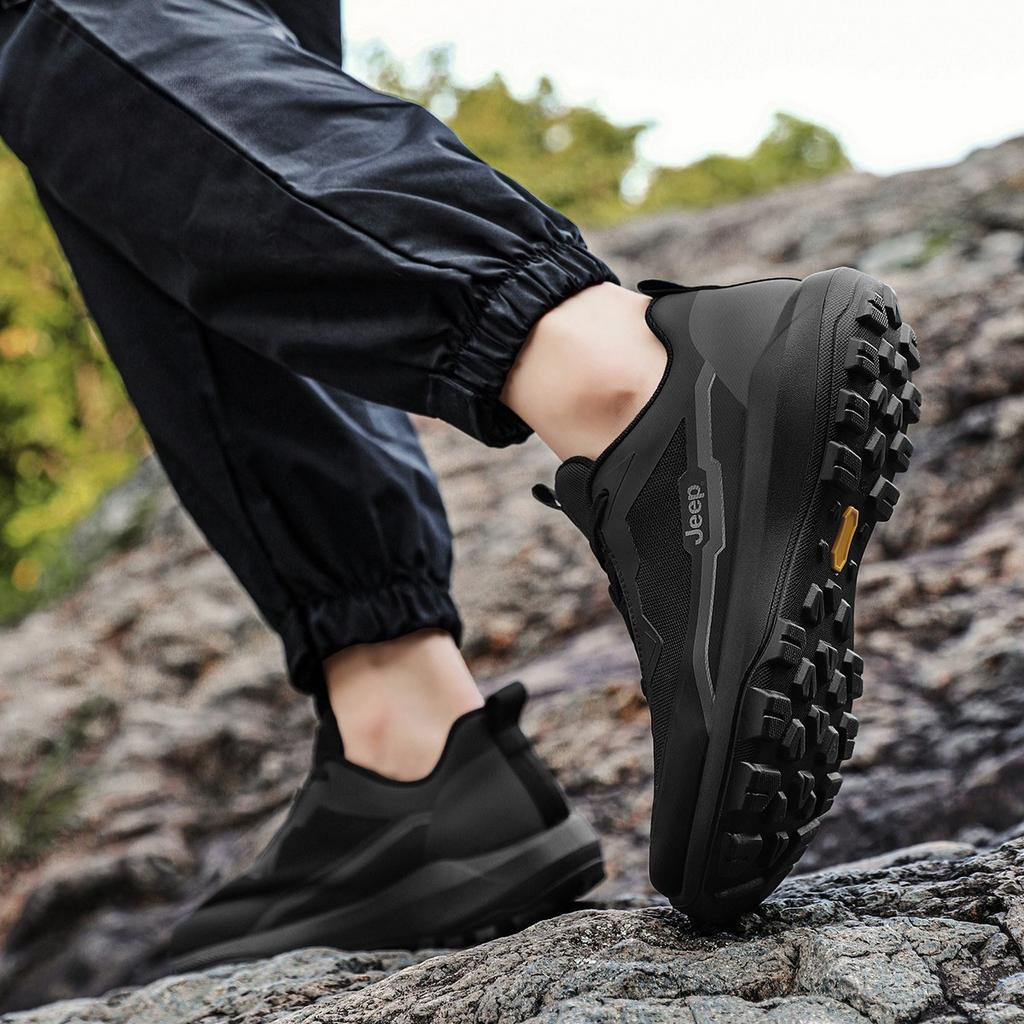 Jeep Fashion Sports Series Fabric TPU Outdoor Hiking Shock Absorbing Wear Resistant Rebound Low Top Casual Shoes Men Sneaker P553M13025
