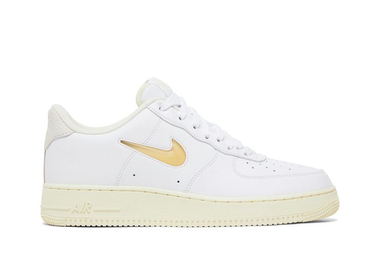 Nike Air Force 1 '07 LX 'Pale Vanilla'