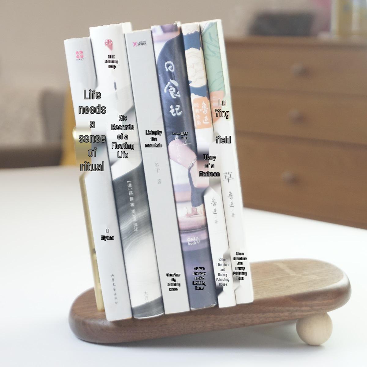 

Дитяча книжкова полиця з масиву чорного горіха з латунними підставками для книг