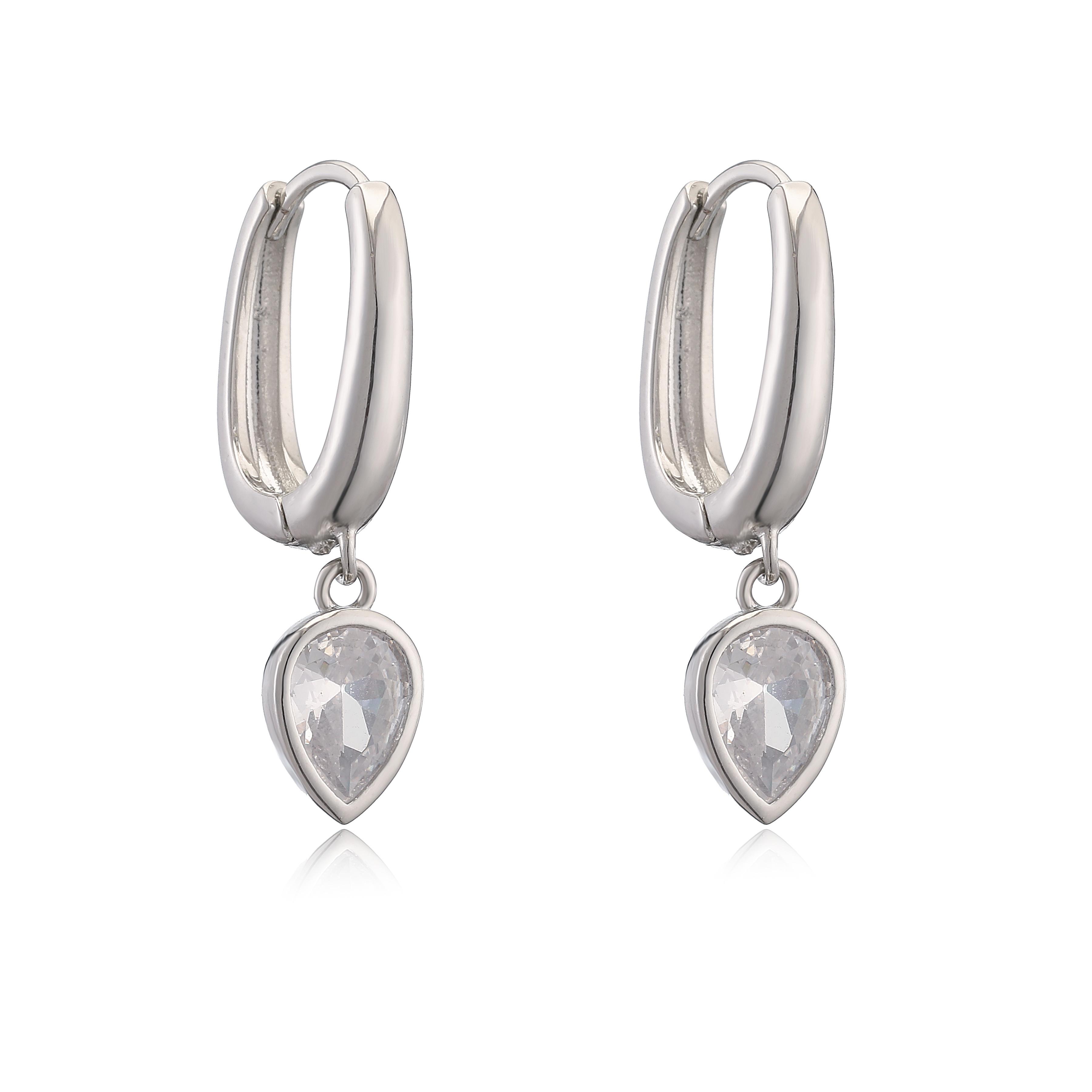 

HECHENG,Vintage Elegant Heart Drop Shape Drop Earrings 18K Golden Plated Copper Zircon Gift 1 Pair Other