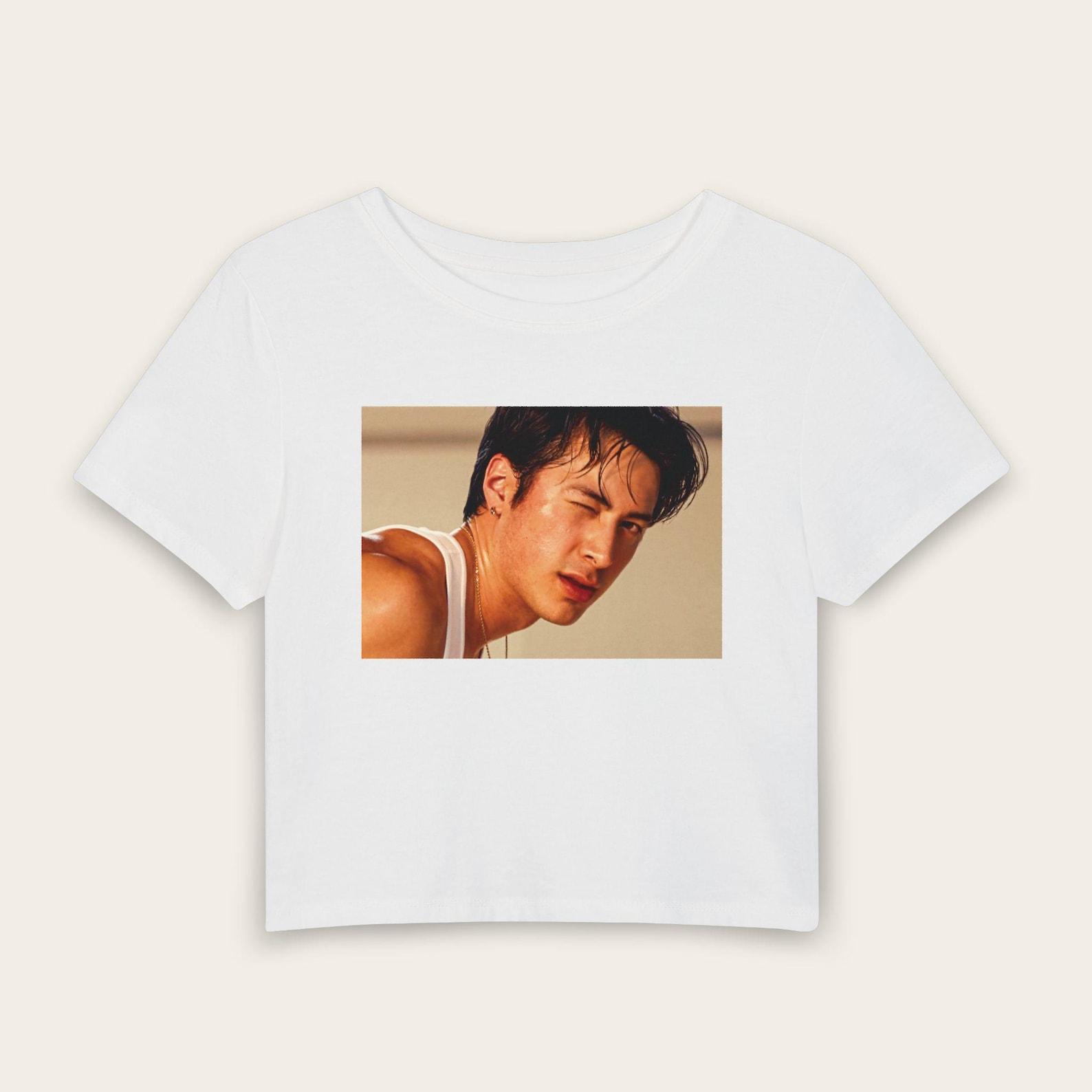 Hudson Williams Peloton Wink- Baby Tee M