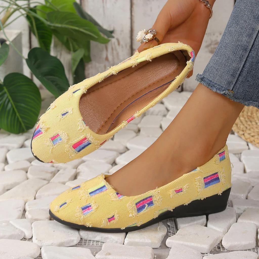 Women Flats Summer Large Size Casual Sneakers Women Breathable Mesh Hollowed Out Cloth Loafers Shoes for Women Zapatos De Mujer