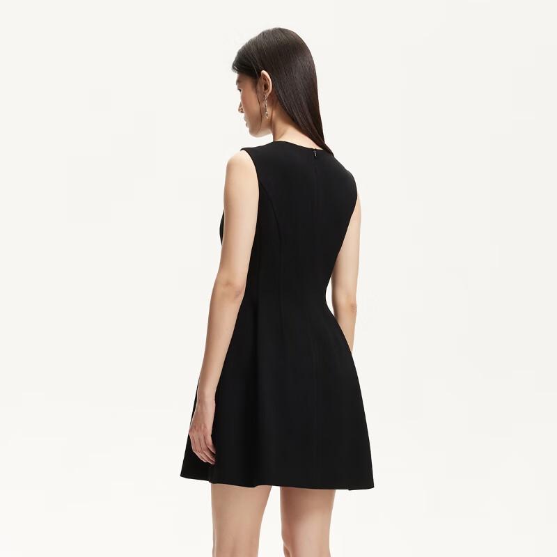 VEROMODA 2025 Autumn A-Line Little Black Dress