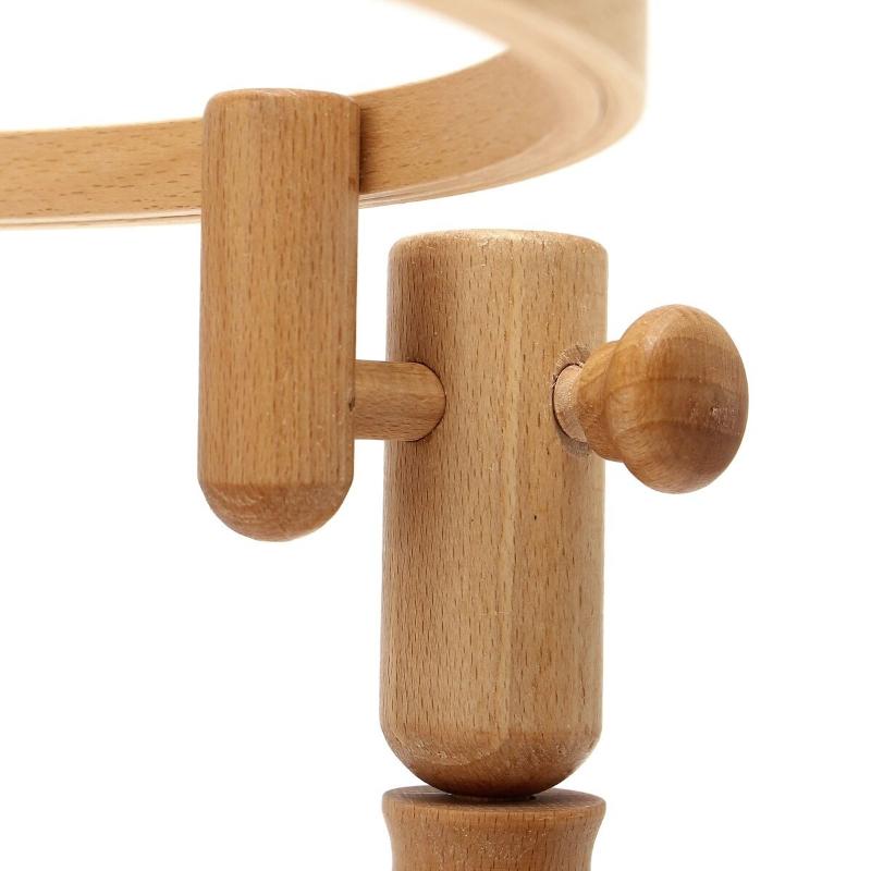 1Pc Embroidery Stand Hoop Wood Embroidery and Cross Stitch Hoop Set Embroidery Hoop Ring Frame Adjustable Sewing Tools