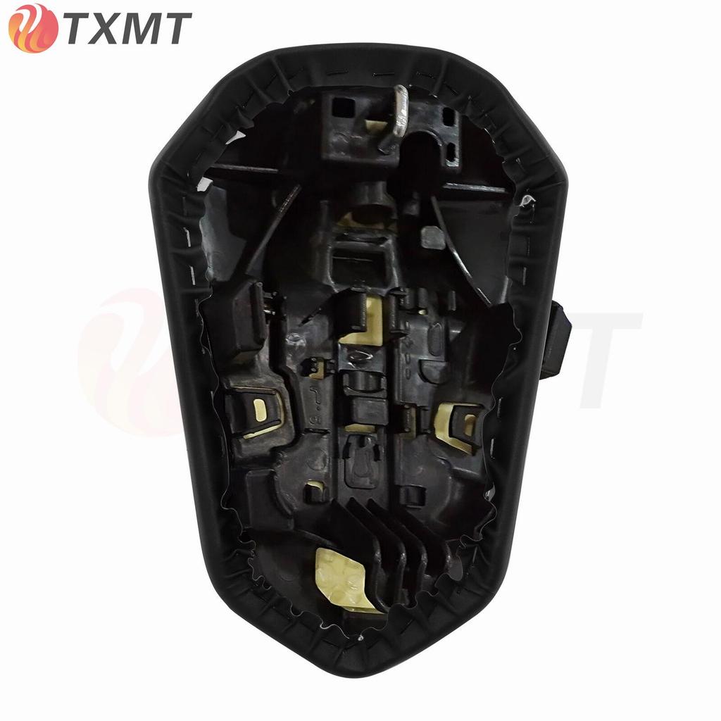 Honda CBR1000RR 17-19 Modified Front & Rear Seat Cushions with Front Seat Bag - Leather.