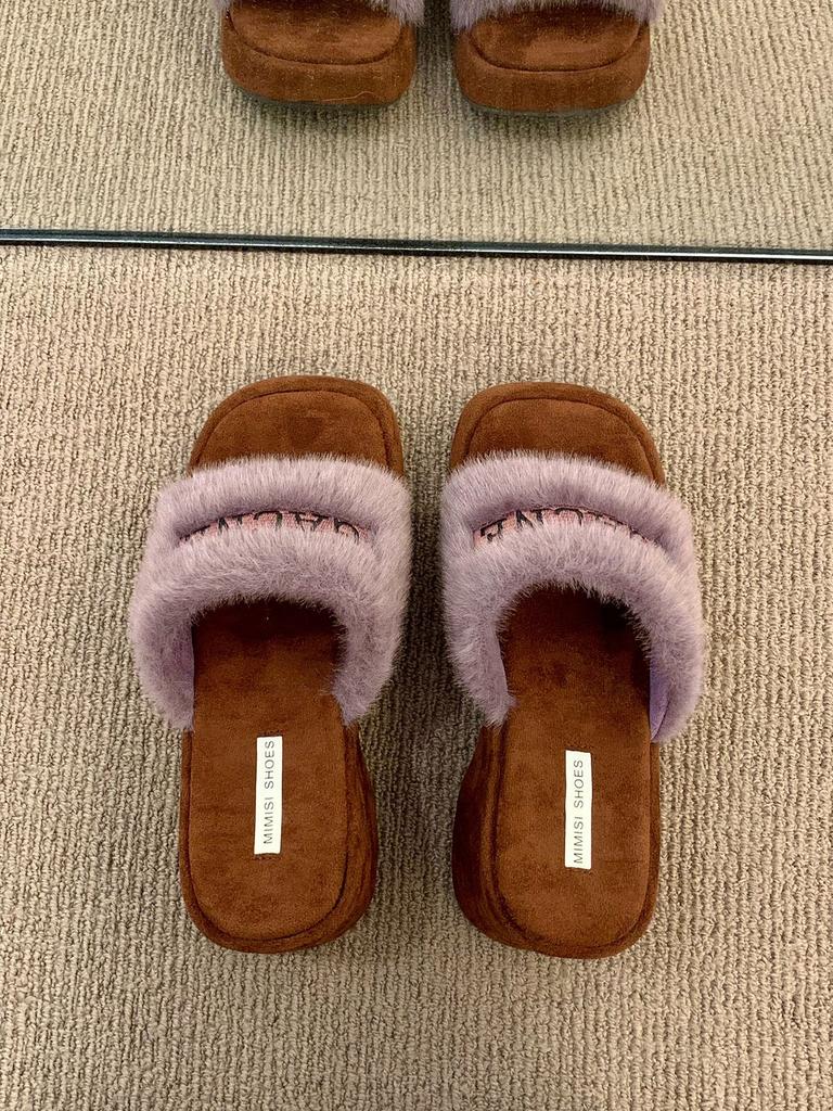 Sheepskin version~ 2025 new retro style square head slope heel with fluffy slippers women wear versatile cool slippers