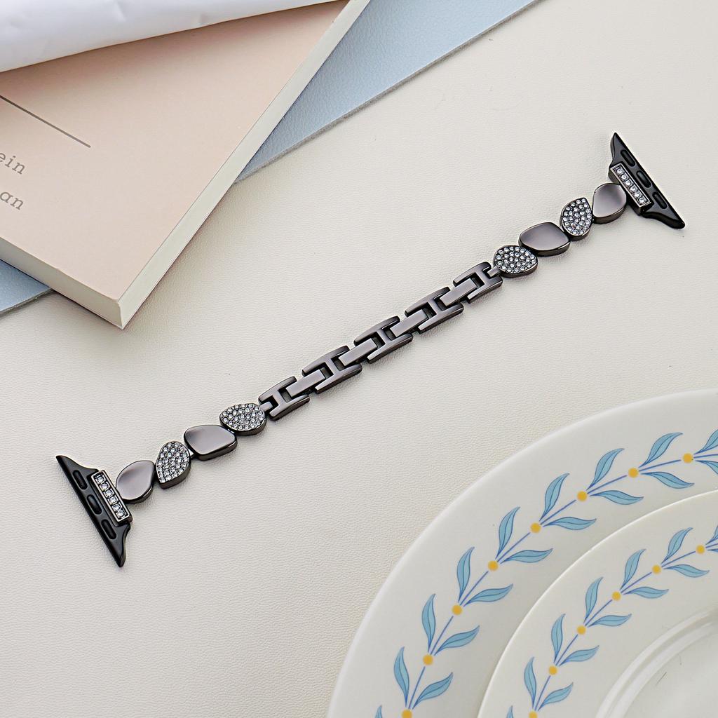 Diamond strap suitable for Apple Watch strap 40mm 44mm 38mm 45/41/ 49mm 42mm metal bracelet iWatch series se 7 6 3 5 Ultra 2 8 9