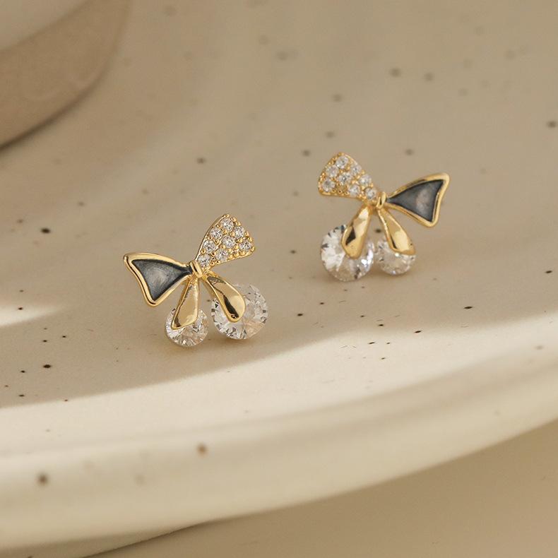 

Маленькие серьги с вишней, нишевый дизайн, высококачественные серьги со сладким темпераментом, новые женские серьги