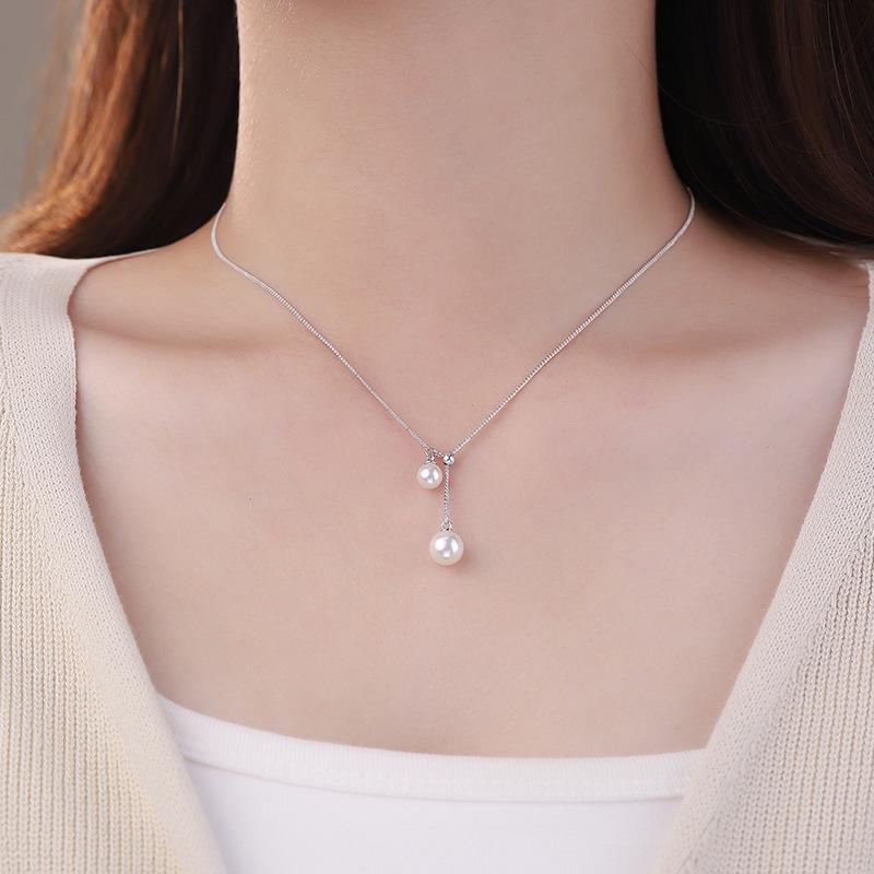 Temperament Pearl Necklace Women's Simple French Vintage Autumn/Winter New Collar Chain