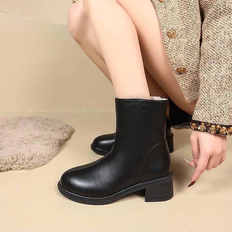 Snow boots winter new short boots piled thickened cotton shoes thick heel thick sole warm Martin boots 35