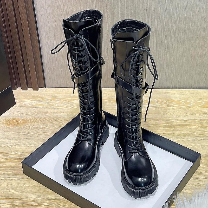 

Женские мотоциклетные ботинки выше колена на толстой подошве — коллекция весна-осень 2024 г. 40