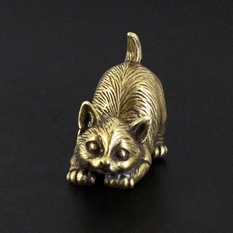 1PC Brass Kitty Ornament - Office Desktop Ornament with Bored Retro Tea Pet Brass Decorative Pendant Multi-style Statue