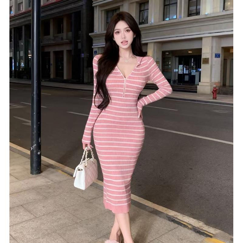 

Kumikumi Women s Pink Striped Knit Dress - Autumn Chic Slim Fit One size розовый