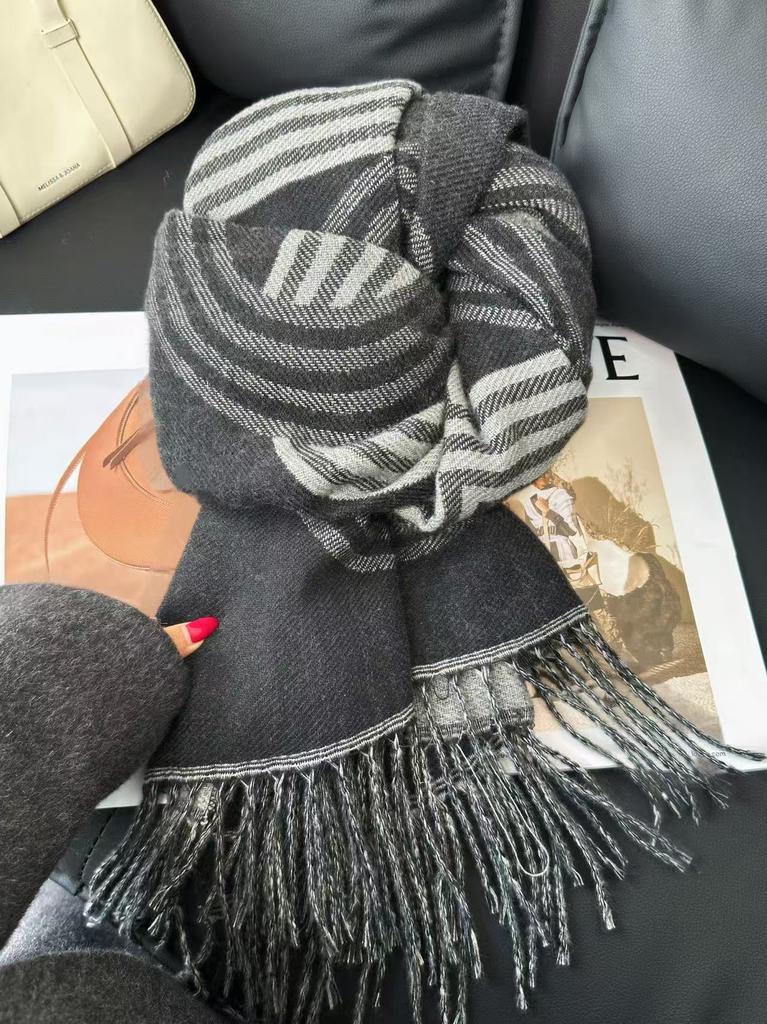 New autumn and winter gray double-sided lock scarf shawl women's high-end light luxury outer with warm scarf scarf