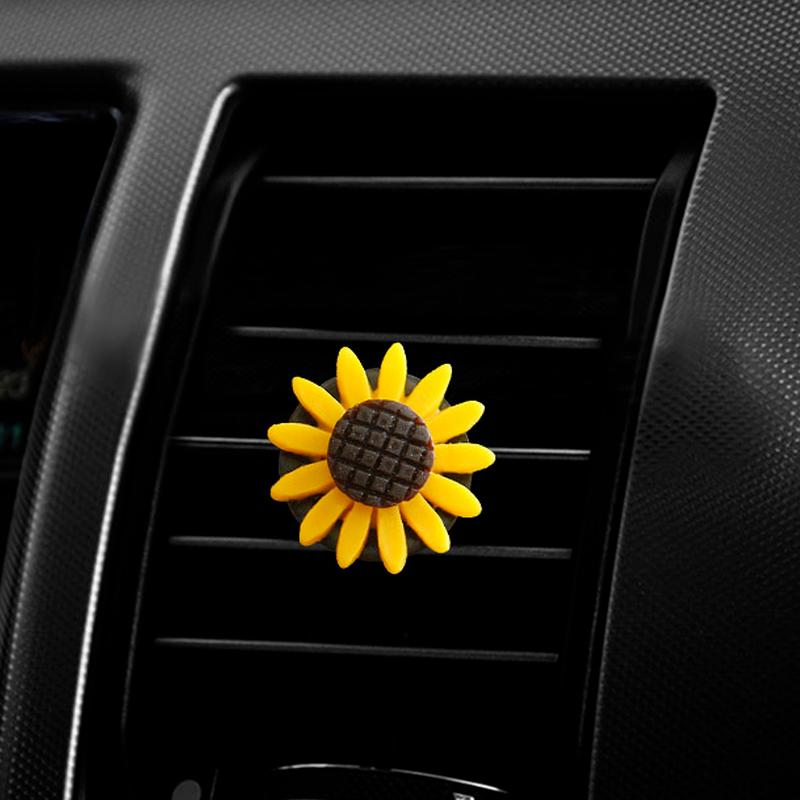 2Pcs Car Air Freshener Cute Car Perfume 3cm Sunflower Vent Clip Car Fragrance Scent Diffuser Auto Interior Decor