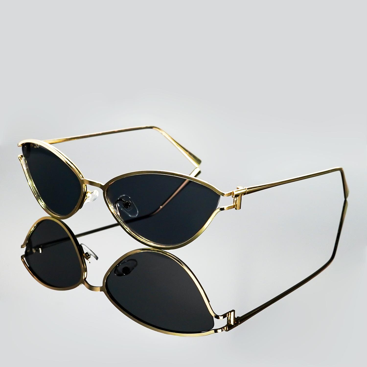 

Trendy Retro Cat-Eye Unisex Sunglasses New Street Style Versatile Small Frame Triangular Eyewear