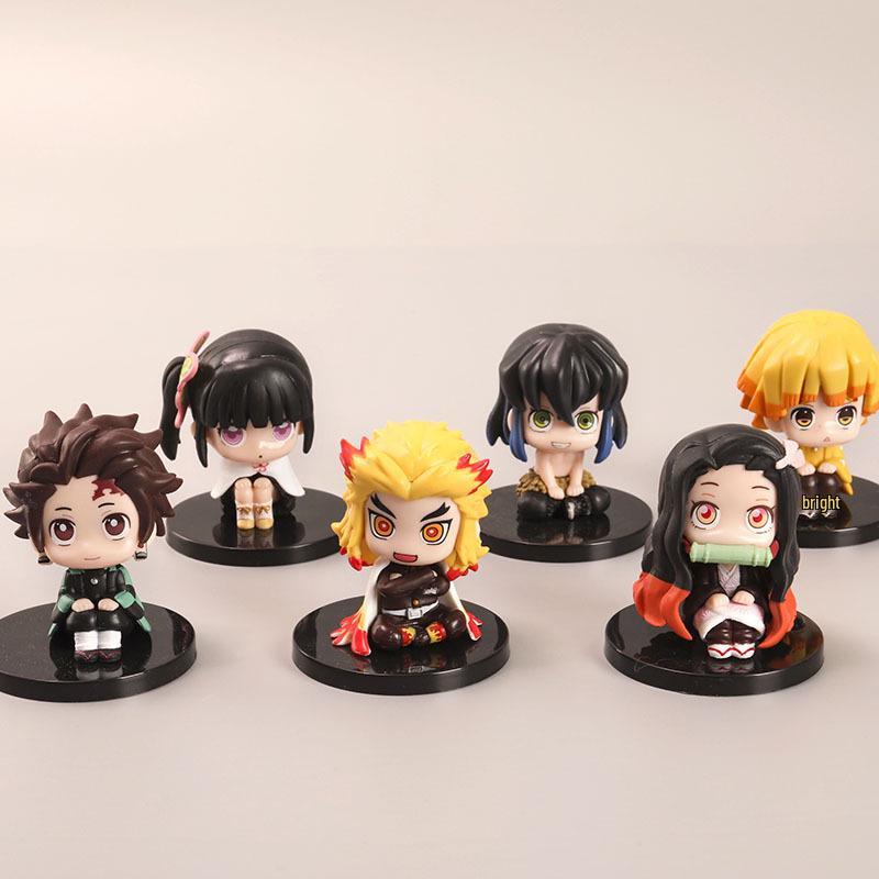 

Demon Slayer Sitting Figures Set: Tanjiro, Nezuko, Kyojuro, Kanao, Zenitsu Ornaments