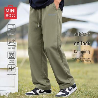 Unterteile – Hosen & Kniehosen