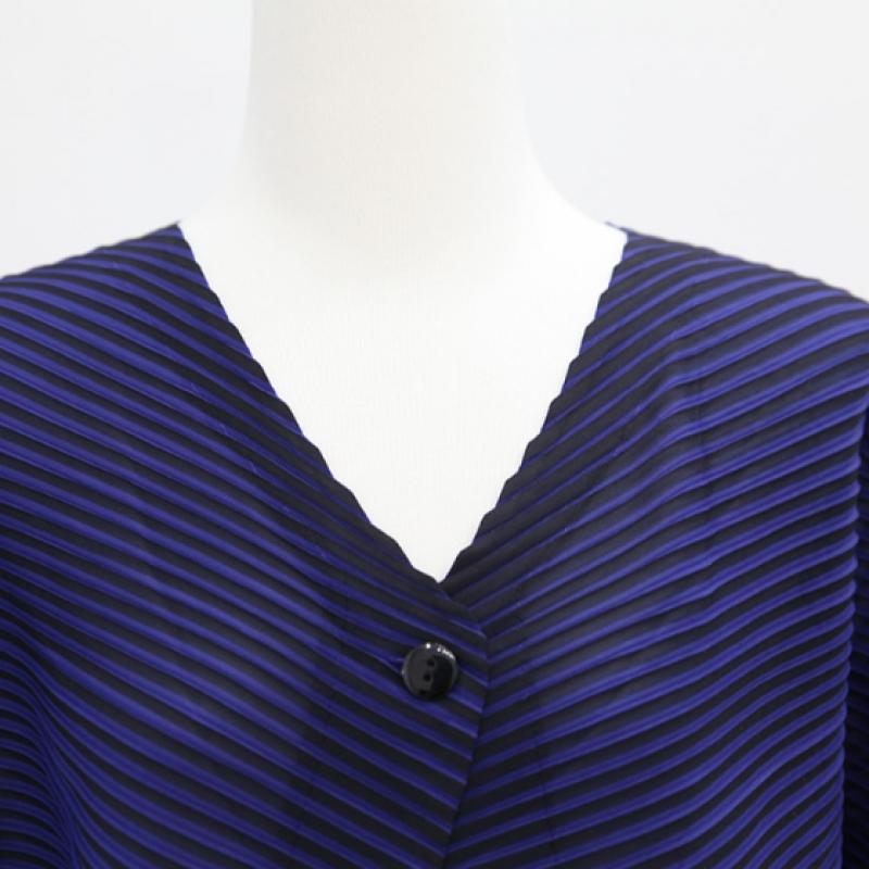 Shiz Madam Women S Two Tone Gradient pleatS Cardigan J31682