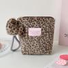 Winter Leopards Pattern Makeup Pouches Portable Beauty Storage Case Girl Portable Sanitary Cotton Bag
