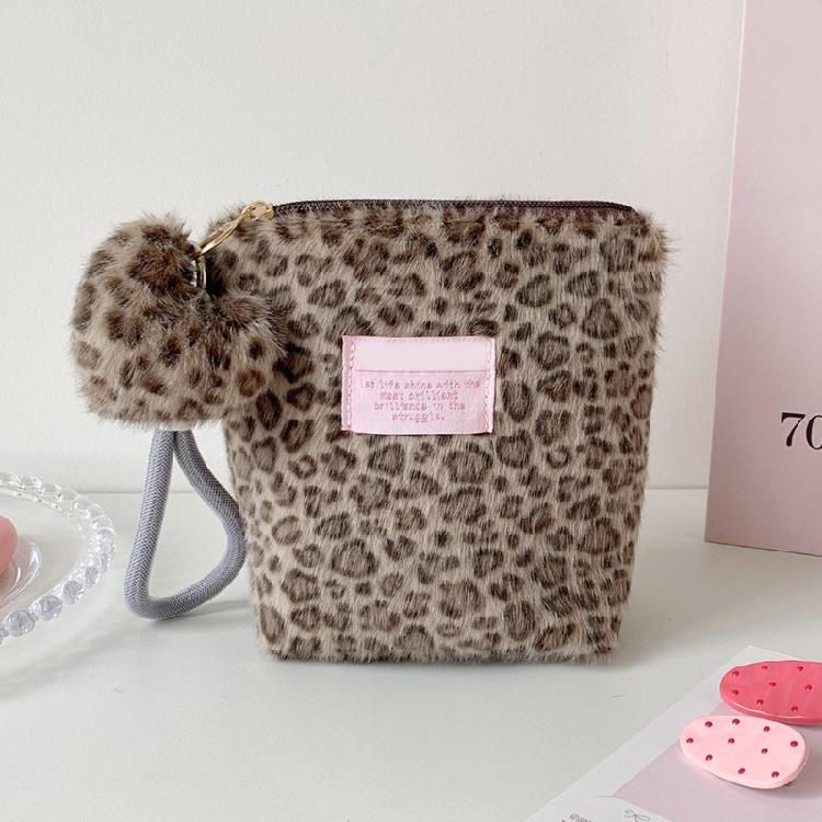 Winter Leopards Pattern Makeup Pouches Portable Beauty Storage Case Girl Portable Sanitary Cotton Bag