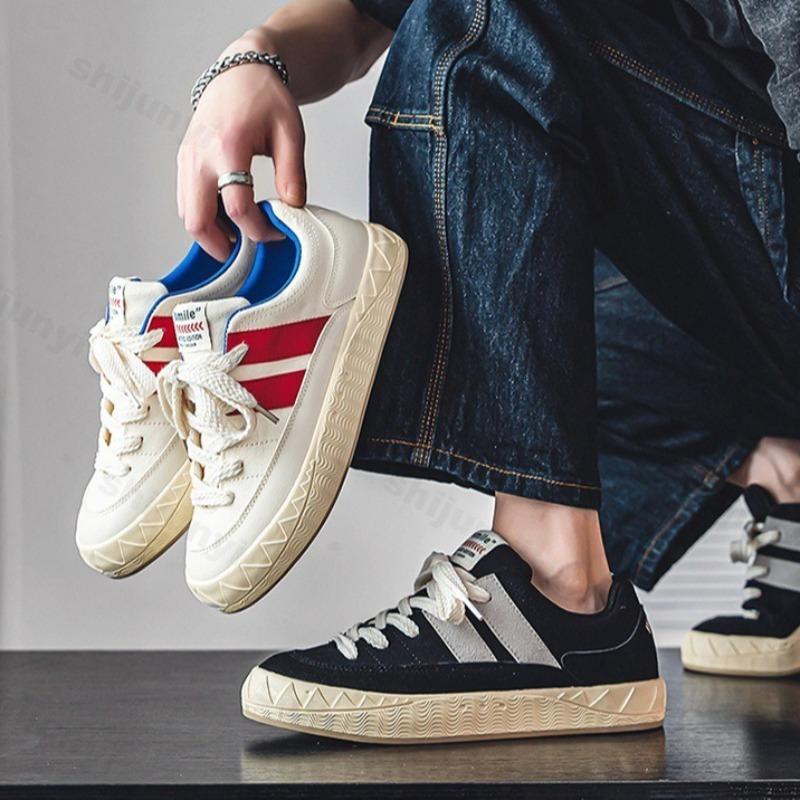 Fashion 2025 Autumn New Low Top Thick Soled Casual Shoes for Men Fashion Trend Versatile Comfortable Non Slip Lace Up Platform sneakers