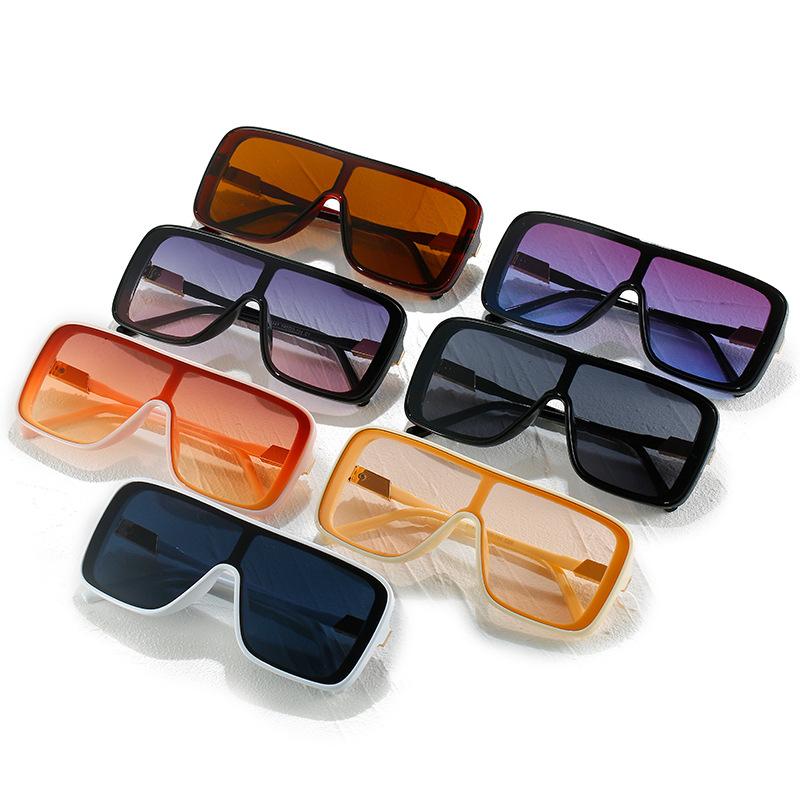One-Piece Sunglasses, Personalized Street Photography, Women'S Sunglasses Of The Same Style, One-Piece Glasses.