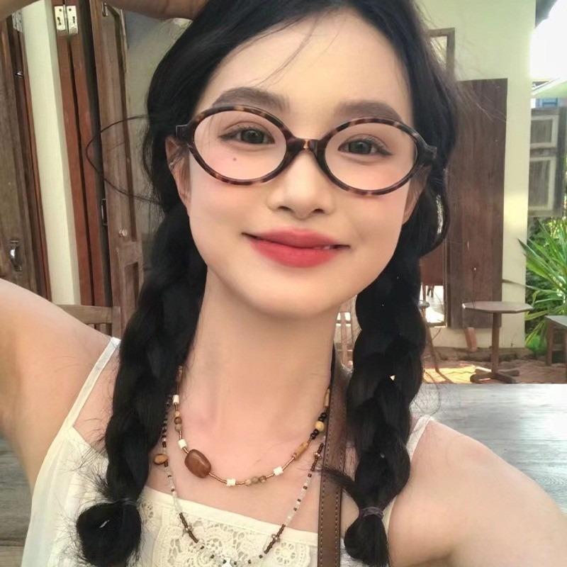 Retro Small Oval Frame Reading Glasses for Women Men Y2K Style Anti Blue Light Presbyopic Glasses with Grade +100 To +400