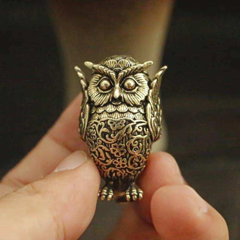 1Pcs Bookshelf Decoration Vintage Brass Owl Statue Ear Covering Animal Sculpture Desktop Home Office Ornament Unique Gift