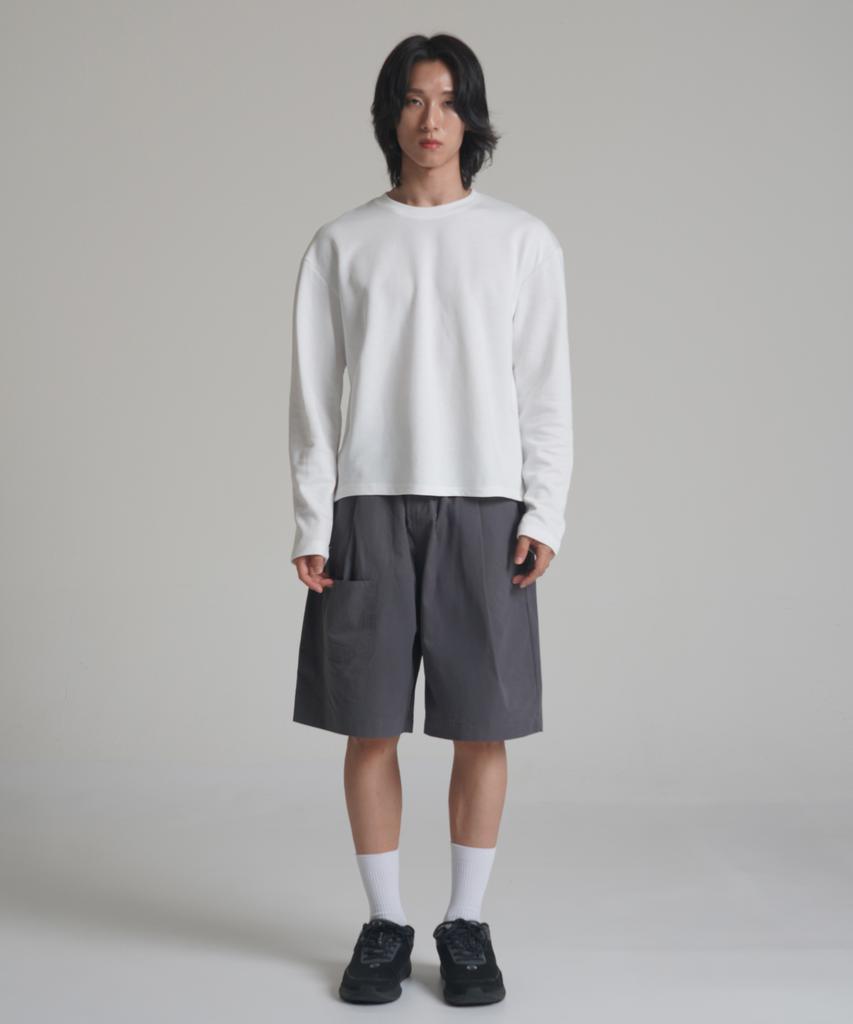Noming Chino One-Pleat Pocket Wide Bermuda Shorts - Charcoal