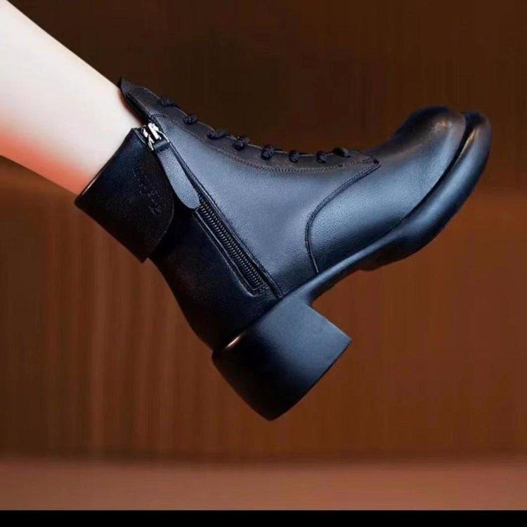 Ботинки Martin в стиле ретро с высоким берцем и толстым каблуком женские осенне-зимние модные короткие ботинки со средним каблуком которые можно комбинировать 35 1960₽