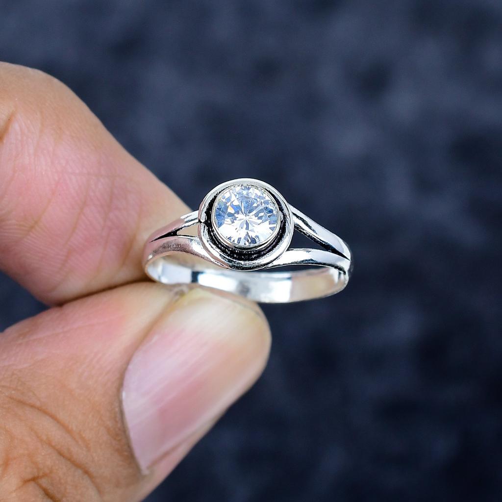 White Topaz Gemstone Handmade 925 Sterling Silver Jewelry Ring Size 7.5 MM-3458