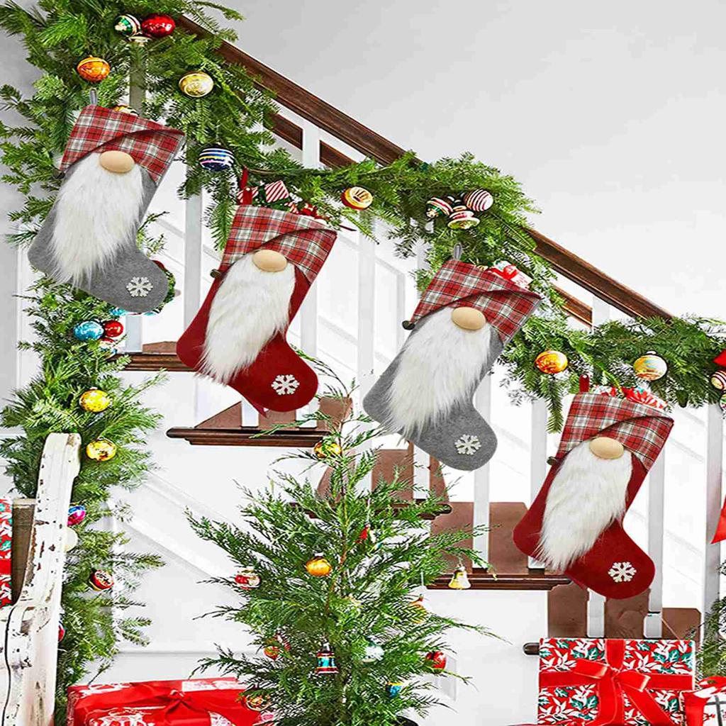 Xmas Stocking Polyester Cute Plaid Xmas Stocking with Hanging Loop for Party Family Gathering