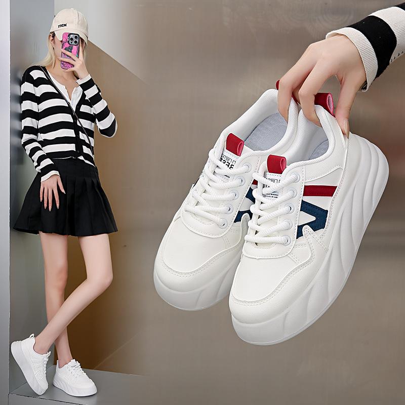 2025 little white shoes children's autumn new Korean version ins student leisure sports versatile board shoes street auction AW5001