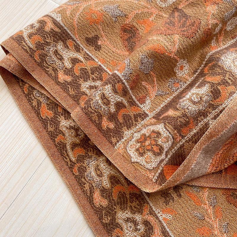 Small floral tassel shawl women's autumn and winter core-spun yarn warm scarf thickened imitation cashmere travel scarf