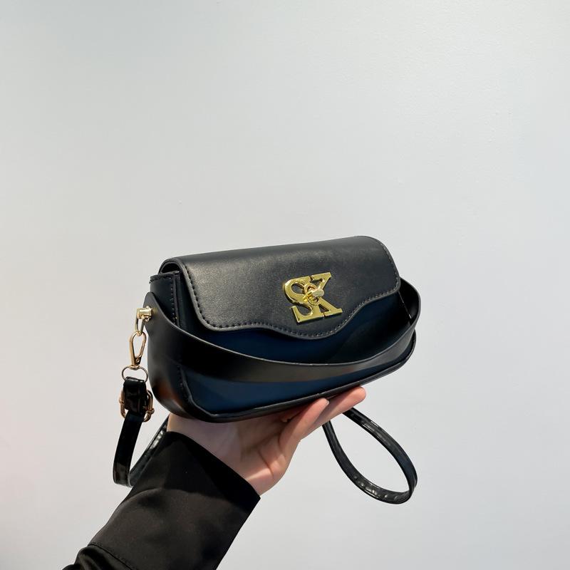 Popular Single Shoulder Armpit Bag Fashion Niche Design Bag Women's Bag New Crossbody Small Square Bag