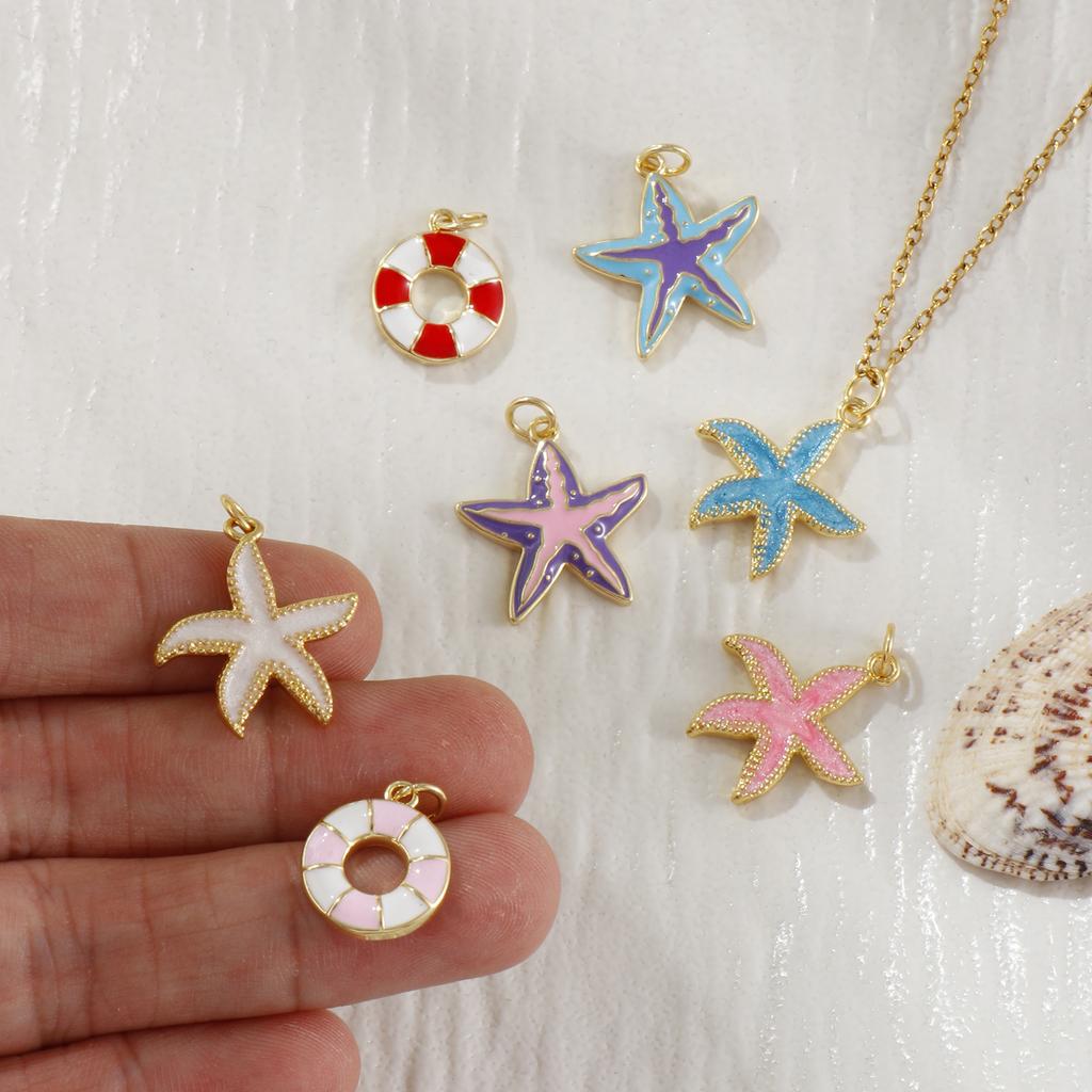 2 Stück Meeres Schmuck Seestern Anhänger 18 Karat Echtgold Beschichtet Mehrfarbig Emaille Rettungsring Seestern Meeres Anhänger Für DIY Halskette DIY