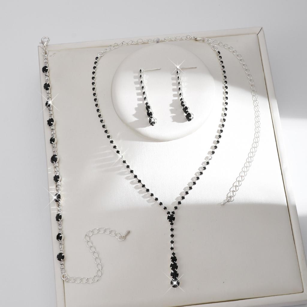 Minimalist Style Bridal Jewelry Set - Luxury Light-weight Necklace, Earrings and Bracelet Set