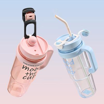 MeyJig 900ML Strohbecher Tragbare Handheld-Wasserflasche Großes Fassungsvermögen Sportbecher Trinkbecher Weiblich