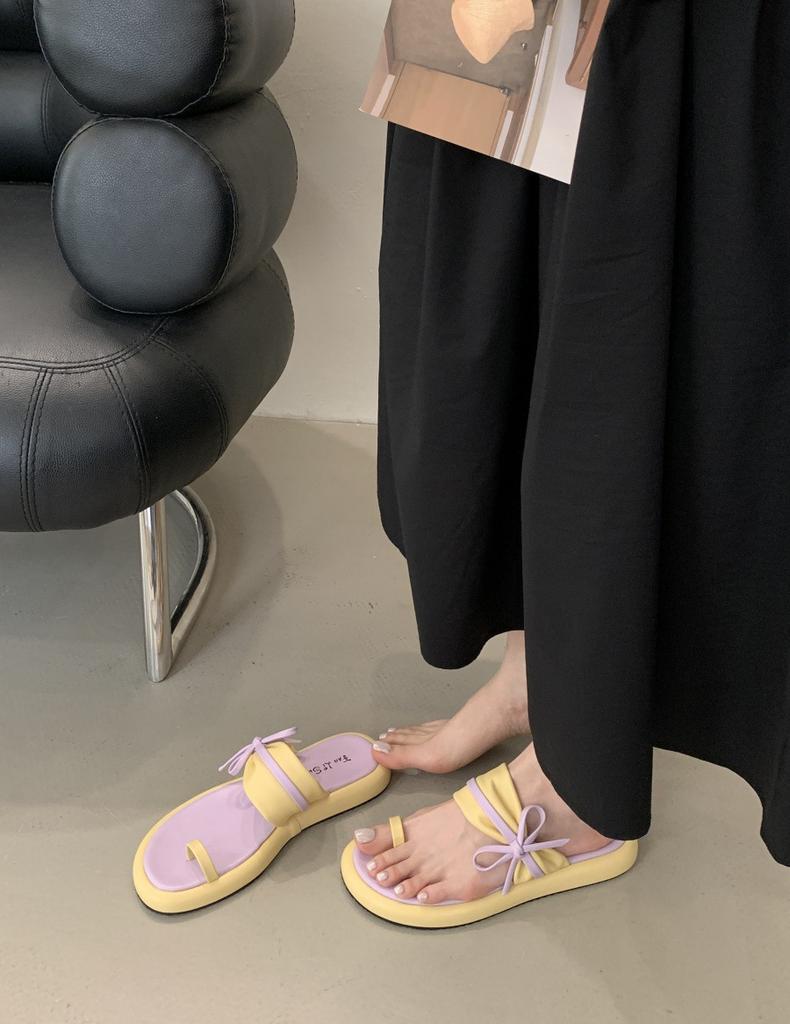 The Years Are Quiet! Fairy Wind 2025 Summer New Soft Bottom Flat Heel One Pedal Comfortable Slippers Woman