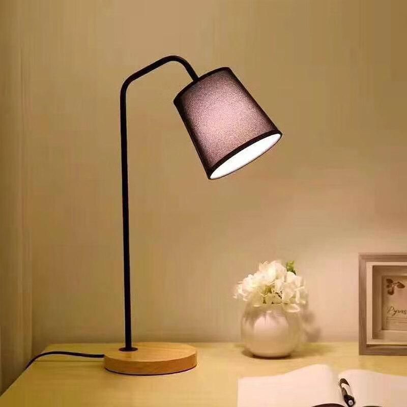 Shengbei Simple Vintage Style Bedside Lamp